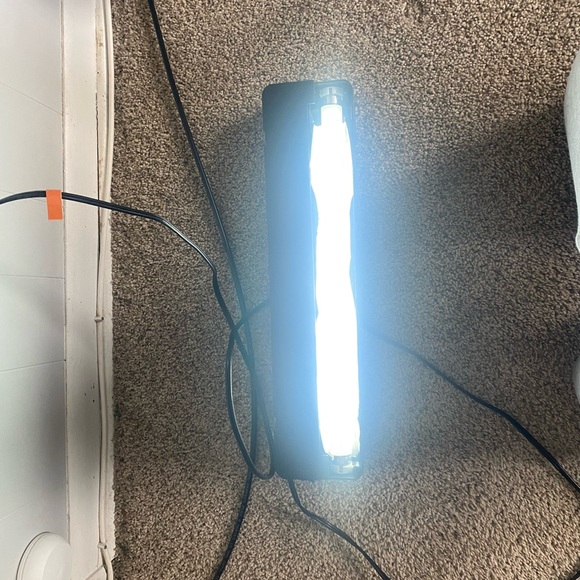 Scanner and light fixture - Picture 4 of 4